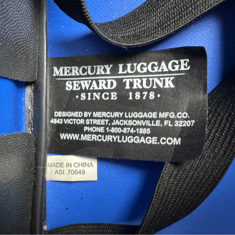 Kids Vintage Luggage - Picture 5 of 6